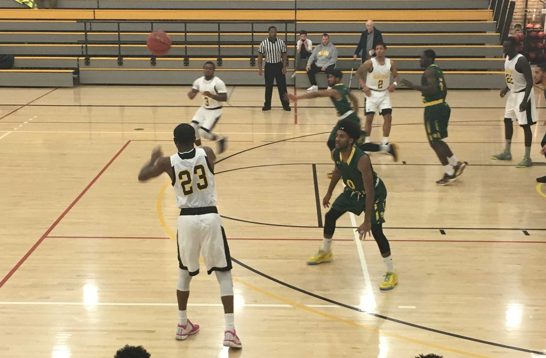 Mariners Top Triple Digits in 101-90 Win Over Napa Valley College