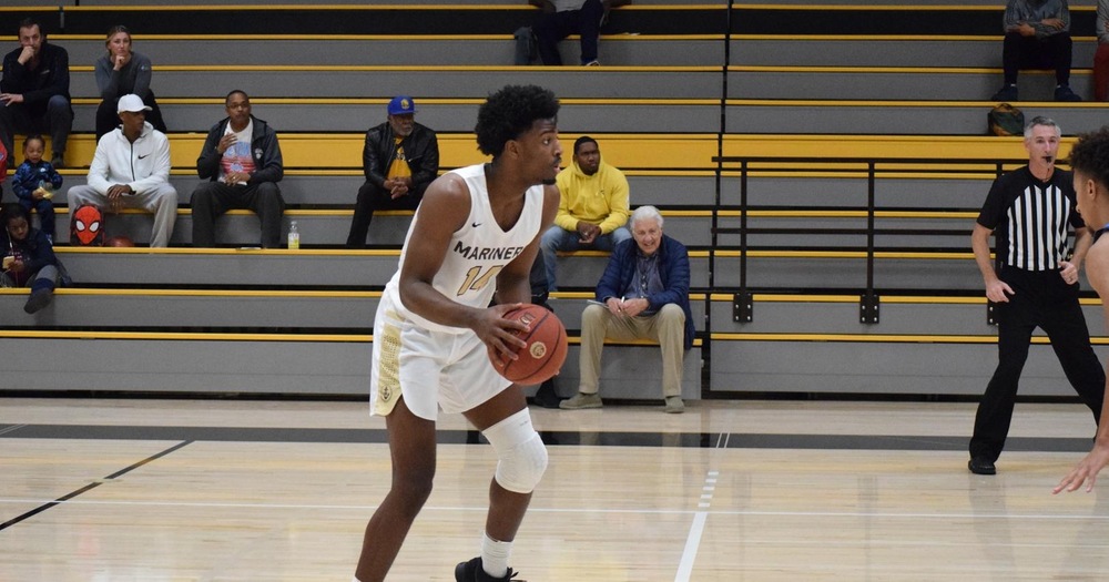 Men&rsquo;s Basketball Slips Past Merritt 72-70