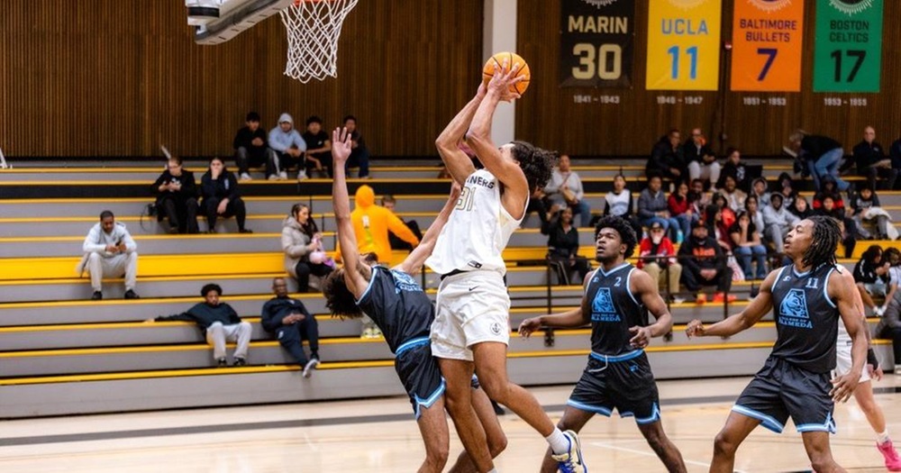 COM Closes Regular Season on High Note, Playoff Bound&nbsp;