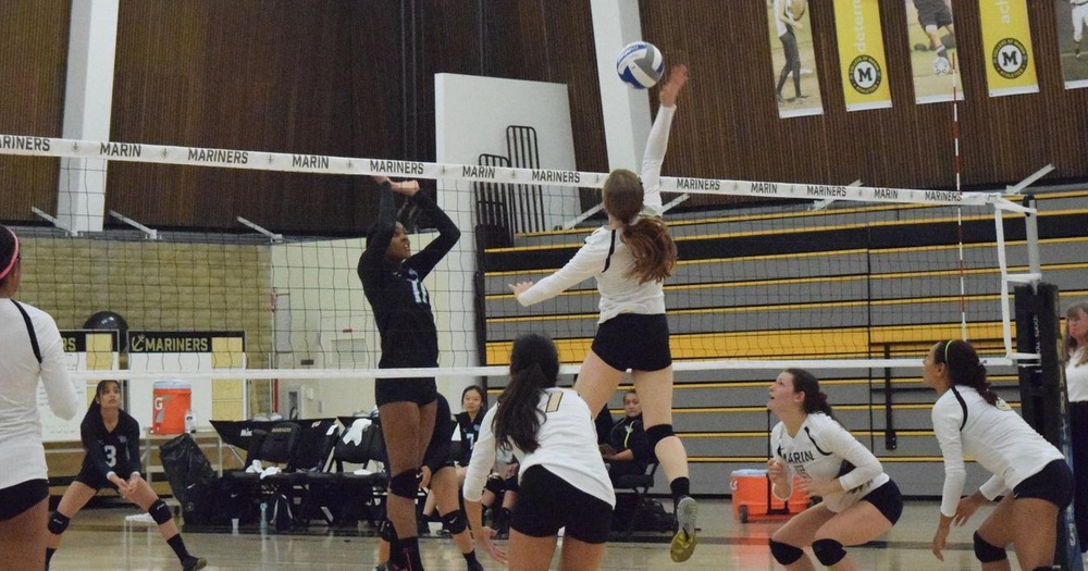 Mariners Volleyball Extends Winning Streak With 3-0 Win Over Contra Costa